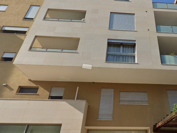 Quota pari al 100% della piena proprietà di un appartamento sito a Cagliari in Via Is Maglias 125 - palazzina A