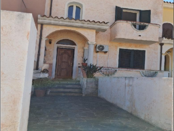 Villetta all’Asta a Galtellì in Via Tuttavista